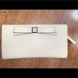 Kate Spade Bow Wallet